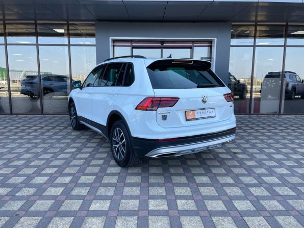 Volkswagen Tiguan II с пробегом 2020 года, цена 2 750 000 рублей, 65214 км, внедорожник, Автокод Объявления
