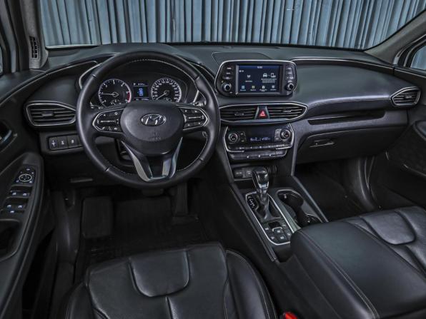 Hyundai Santa Fe IV с пробегом 2018 года, цена 2 388 000 рублей, 227344 км, внедорожник, Автокод Объявления