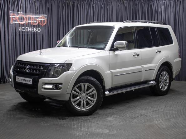 Mitsubishi Pajero IV Рестайлинг 2 с пробегом 2019 года, цена 3 798 000 рублей, 42300 км, внедорожник, Автокод Объявления