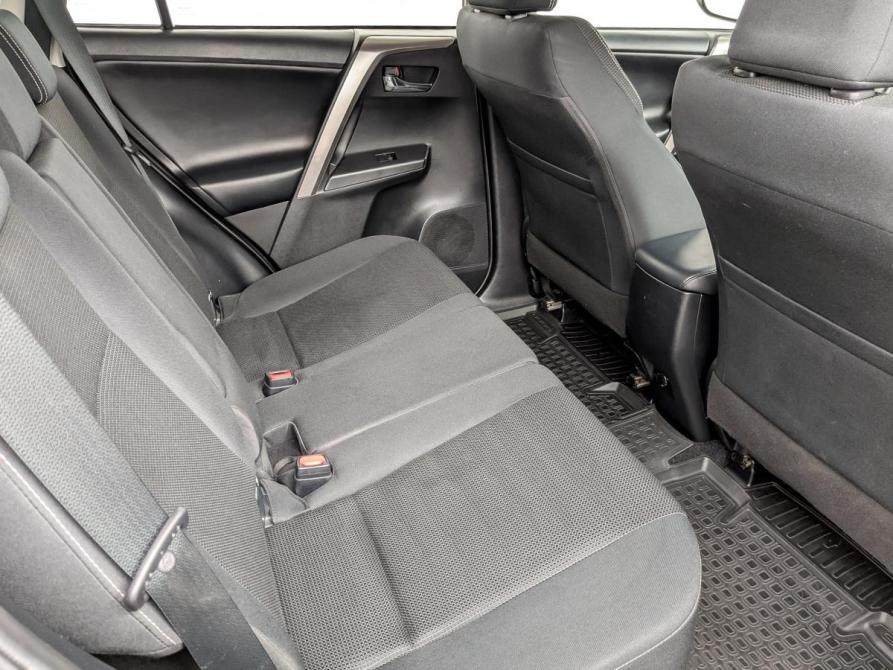 Toyota RAV4 IV (XA40) Рестайлинг Москва  - изображение 12