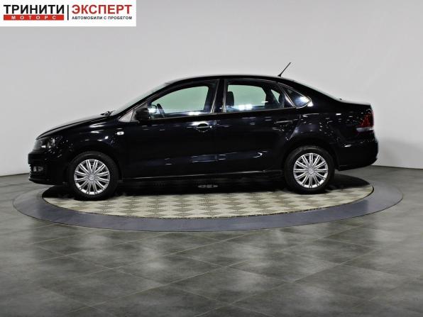 Volkswagen Polo V Рестайлинг с пробегом 2015 года, цена 947 000 рублей, 216449 км, седан, Автокод Объявления