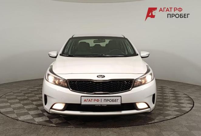 Kia Cerato III Рестайлинг (Classic) с пробегом 2018 года, цена 1 550 000 рублей, 175001 км, седан, Автокод Объявления