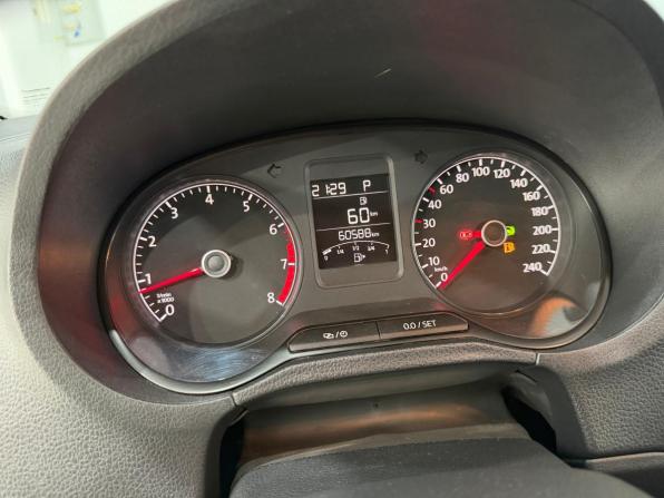 Volkswagen Polo V Рестайлинг с пробегом 2019 года, цена 1 465 000 рублей, 60000 км, седан, Автокод Объявления