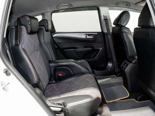 Honda Jade I с пробегом 2015 года, цена 1 330 000 рублей, 171900 км, компактвэн, Автокод Объявления