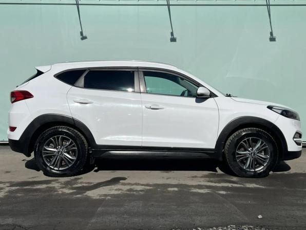 Hyundai Tucson III с пробегом 2015 года, цена 1 699 000 рублей, 243264 км, внедорожник, Автокод Объявления