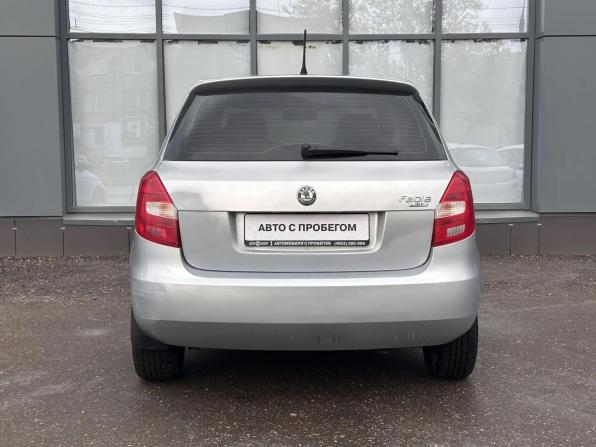 Skoda Fabia II Рестайлинг с пробегом 2012 года, цена 550 000 рублей, 179133 км, хэтчбек, Автокод Объявления