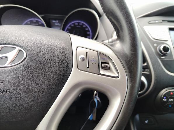 Hyundai ix35 I с пробегом 2010 года, цена 949 000 рублей, 249348 км, внедорожник, Автокод Объявления