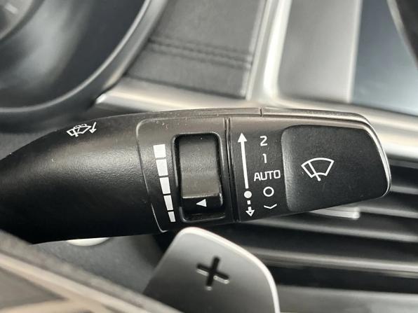Kia Optima IV Рестайлинг с пробегом 2018 года, цена 1 545 000 рублей, 189309 км, седан, Автокод Объявления