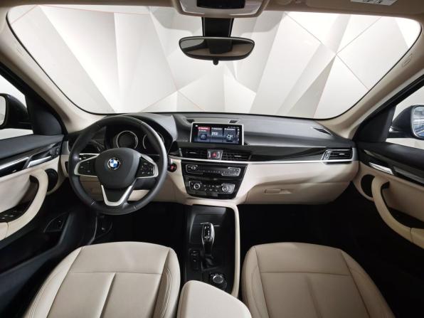 BMW X1 II (F48) Рестайлинг с пробегом 2021 года, цена 3 250 000 рублей, 7632 км, внедорожник, Автокод Объявления