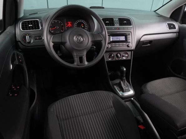 Volkswagen Polo V с пробегом 2011 года, цена 899 000 рублей, 133772 км, седан, Автокод Объявления