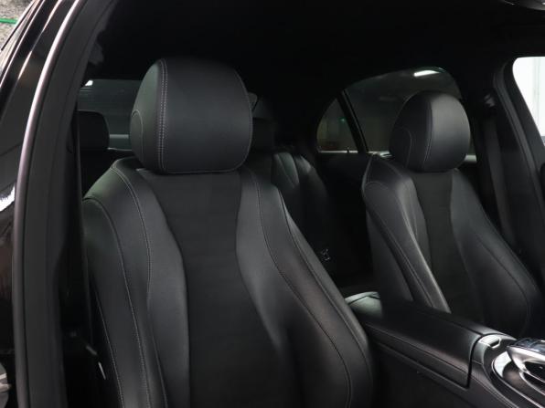 Mercedes-Benz E-Класс V (W213 S213 C238) с пробегом 2019 года, цена 2 899 900 рублей, 123726 км, седан, Автокод Объявления