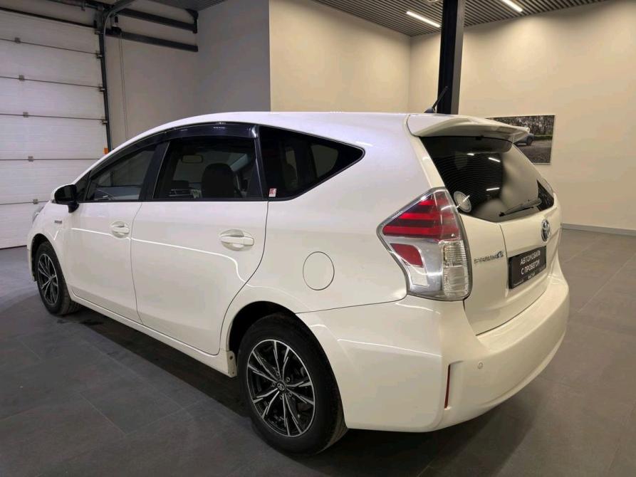 Toyota Prius Alpha I (ZVW40/41) Рестайлинг Новосибирск  - изображение 4