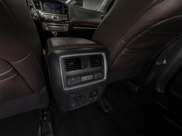 Infiniti QX60 I Рестайлинг с пробегом 2019 года, цена 2 840 000 рублей, 137031 км, внедорожник, Автокод Объявления