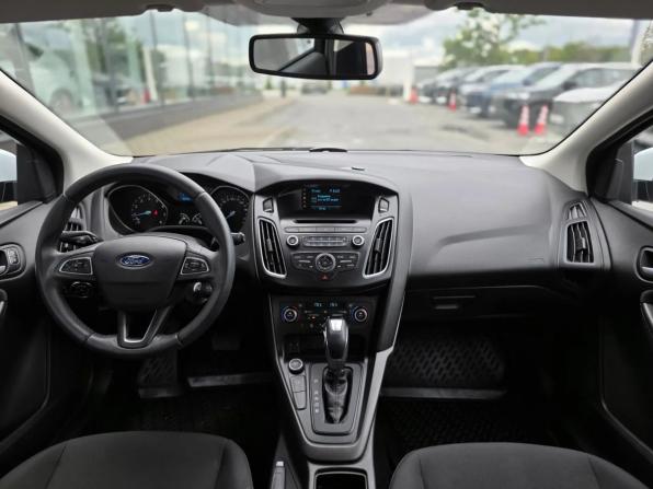 Ford Focus III Рестайлинг с пробегом 2015 года, цена 1 469 000 рублей, 7846 км, хэтчбек, Автокод Объявления