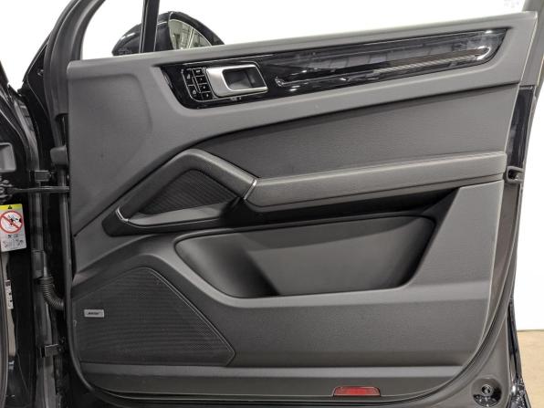 Porsche Cayenne III с пробегом 2019 года, цена 7 065 000 рублей, 66839 км, внедорожник, Автокод Объявления
