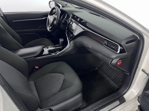 Toyota Camry VIII (XV70) с пробегом 2018 года, цена 2 370 000 рублей, 207000 км, седан, Автокод Объявления