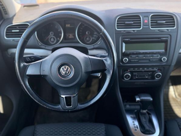 Volkswagen Golf VI с пробегом 2009 года, цена 899 000 рублей, 107000 км, хэтчбек, Автокод Объявления