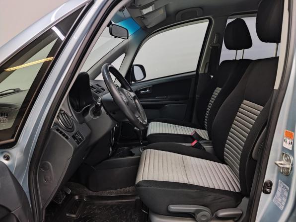 Suzuki SX4 I (Classic) Рестайлинг с пробегом 2010 года, цена 1 050 000 рублей, 113777 км, хэтчбек, Автокод Объявления