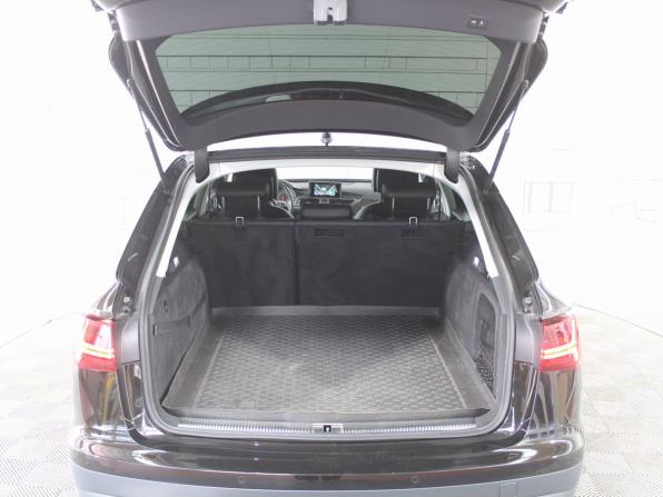 Audi A6 allroad III (C7) Рестайлинг с пробегом 2016 года, цена 2 910 000 рублей, 195574 км, универсал, Автокод Объявления
