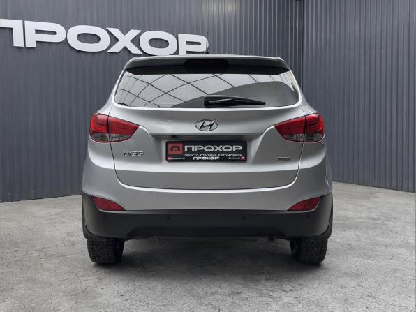 Hyundai ix35 I Рестайлинг с пробегом 2014 года, цена 1 437 000 рублей, 138251 км, внедорожник, Автокод Объявления