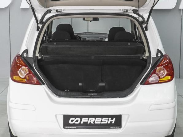 Nissan Tiida I Рестайлинг с пробегом 2013 года, цена 940 000 рублей, 171609 км, хэтчбек, Автокод Объявления