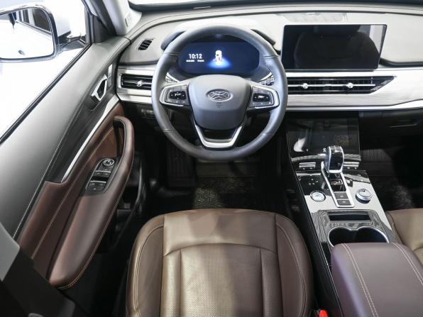 Xcite X-Cross 8 с пробегом 2024 года, цена 2 809 900 рублей, 2200 км, внедорожник, Автокод Объявления