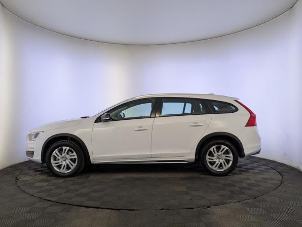 Volvo V60 Cross Country I с пробегом 2018 года, цена 2 555 000 рублей, 79719 км, универсал, Автокод Объявления