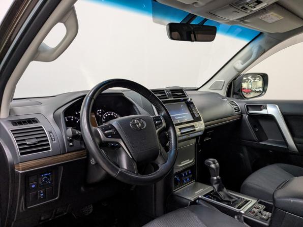 Toyota Land Cruiser Prado 150 Series Рестайлинг 2 с пробегом 2020 года, цена 6 170 000 рублей, 54239 км, внедорожник, Автокод Объявления