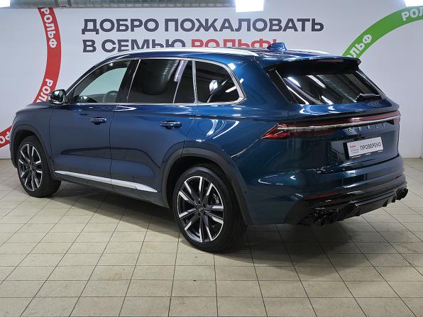 Geely Monjaro I с пробегом 2023 года, цена 3 210 000 рублей, 42038 км, внедорожник, Автокод Объявления