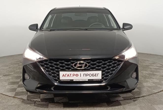 Hyundai Solaris II Рестайлинг с пробегом 2021 года, цена 1 690 000 рублей, 84640 км, седан, Автокод Объявления