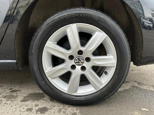 Volkswagen Polo V с пробегом 2013 года, цена 850 000 рублей, 141905 км, седан, Автокод Объявления