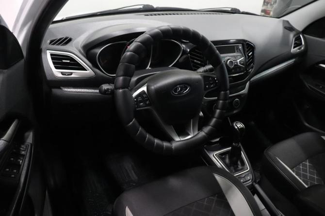 Lada (ВАЗ) Vesta I с пробегом 2018 года, цена 1 056 000 рублей, 95183 км, универсал, Автокод Объявления