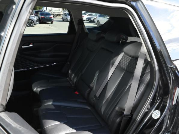 Hyundai Santa Fe IV с пробегом 2018 года, цена 2 699 000 рублей, 148144 км, внедорожник, Автокод Объявления