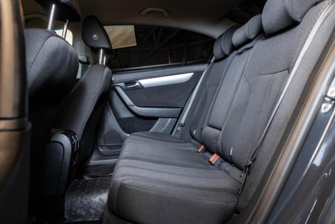 Volkswagen Passat B7 с пробегом 2011 года, цена 1 099 000 рублей, 215541 км, седан, Автокод Объявления
