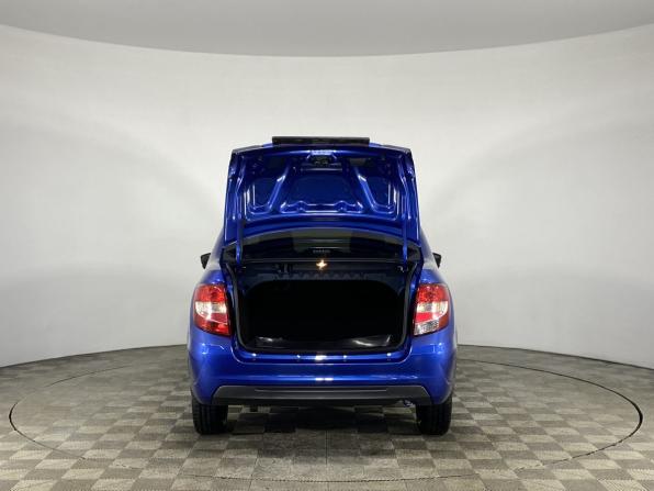 Lada (ВАЗ) Granta I Рестайлинг с пробегом 2022 года, цена 750 000 рублей, 60207 км, седан, Автокод Объявления