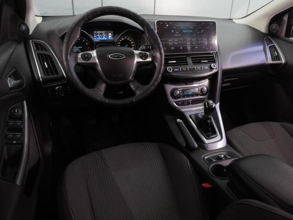 Ford Focus III с пробегом 2013 года, цена 689 000 рублей, 277074 км, хэтчбек, Автокод Объявления