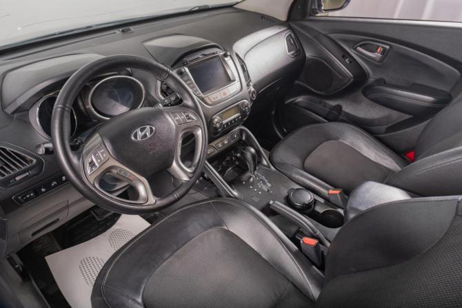 Hyundai ix35 I Рестайлинг с пробегом 2013 года, цена 1 239 000 рублей, 205000 км, внедорожник, Автокод Объявления