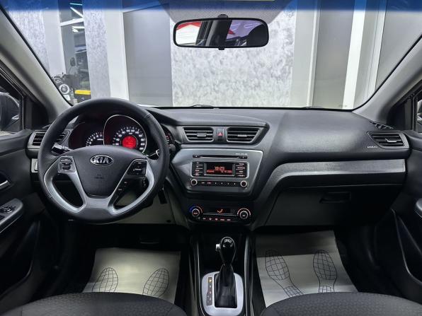 Kia Rio III Рестайлинг с пробегом 2017 года, цена 1 345 000 рублей, 86658 км, седан, Автокод Объявления
