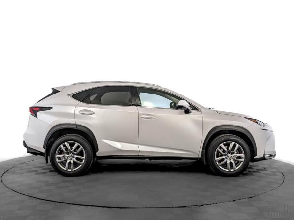 Lexus NX I с пробегом 2017 года, цена 2 690 000 рублей, 166995 км, внедорожник, Автокод Объявления