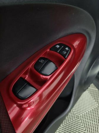 Nissan Juke I с пробегом 2011 года, цена 860 000 рублей, 246511 км, внедорожник, Автокод Объявления