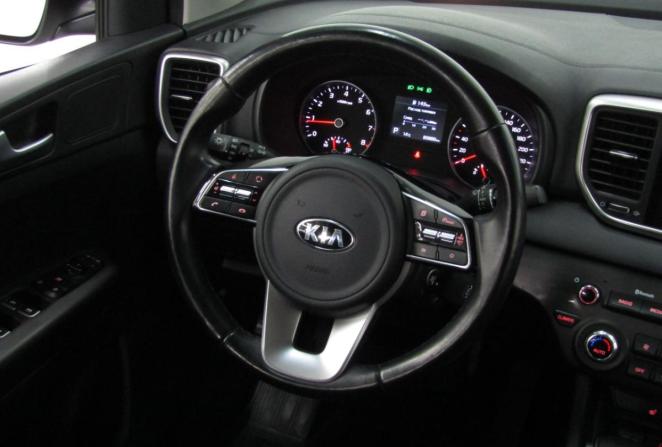 Kia Sportage IV Рестайлинг с пробегом 2021 года, цена 2 330 000 рублей, 89888 км, внедорожник, Автокод Объявления
