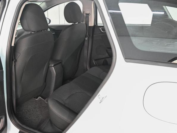 Kia Ceed III с пробегом 2019 года, цена 1 399 000 рублей, 137046 км, универсал, Автокод Объявления
