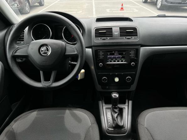Skoda Yeti I Рестайлинг с пробегом 2018 года, цена 1 470 000 рублей, 97661 км, внедорожник, Автокод Объявления