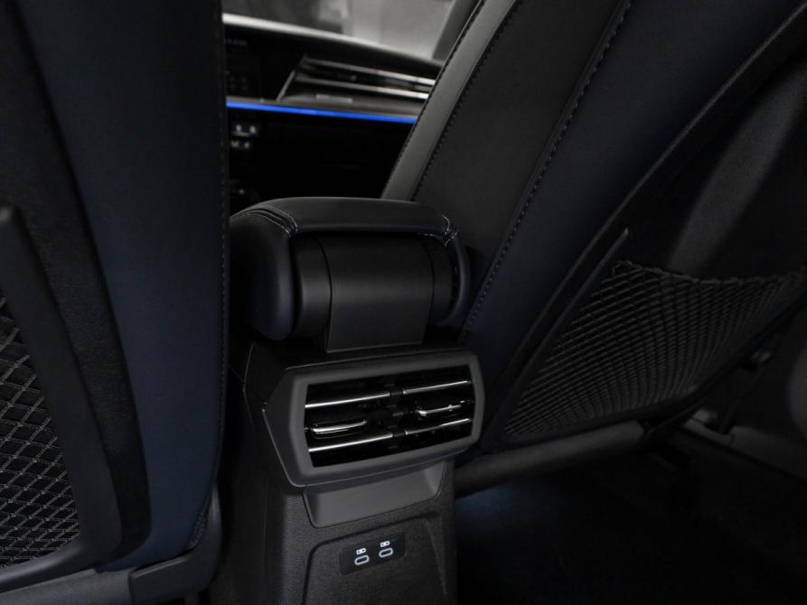 Audi A3 IV (8Y) Рестайлинг Москва  - изображение 14