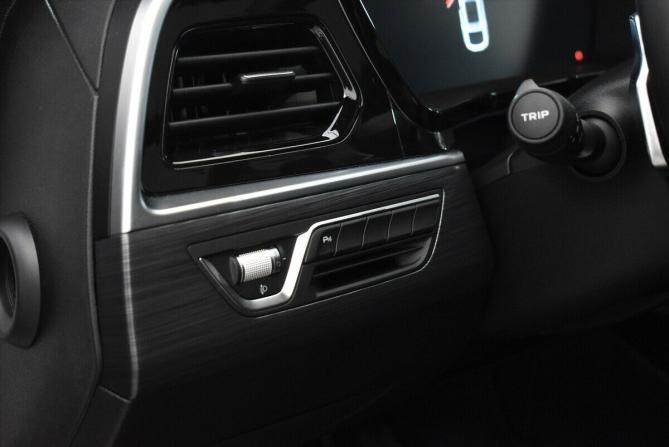 Geely Tugella I Рестайлинг с пробегом 2023 года, цена 2 770 000 рублей, 52820 км, внедорожник, Автокод Объявления