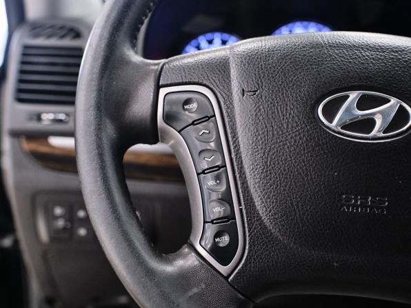 Hyundai Santa Fe II Рестайлинг с пробегом 2010 года, цена 1 017 000 рублей, 170200 км, внедорожник, Автокод Объявления