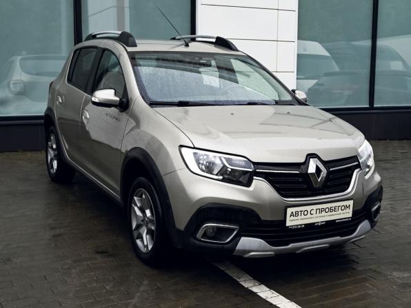 Renault Sandero II Рестайлинг с пробегом 2021 года, цена 1 349 000 рублей, 59819 км, хэтчбек, Автокод Объявления