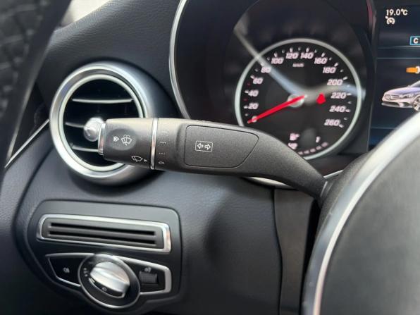 Mercedes-Benz C-Класс IV (W205) Рестайлинг с пробегом 2019 года, цена 2 560 000 рублей, 87654 км, седан, Автокод Объявления