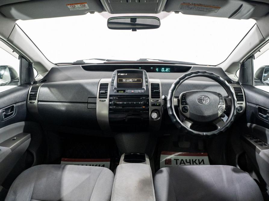 Toyota Prius II Рестайлинг (XW20) Иркутск  - изображение 8