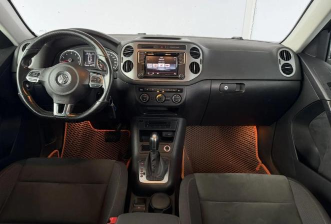 Volkswagen Tiguan I Рестайлинг с пробегом 2015 года, цена 1 490 000 рублей, 198504 км, внедорожник, Автокод Объявления